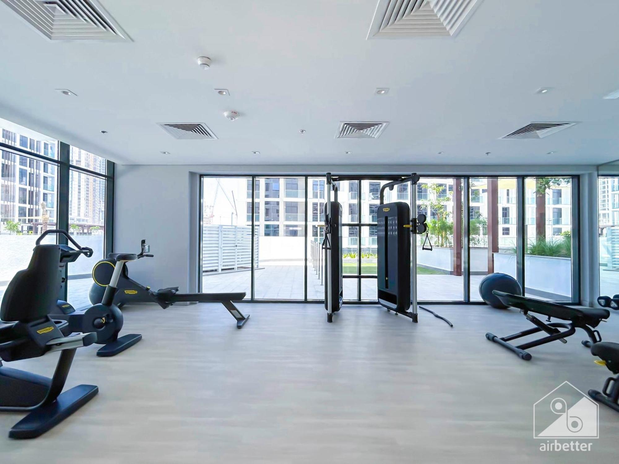 Charming Studio With Balcony In Azizi Riviera دبي المظهر الخارجي الصورة